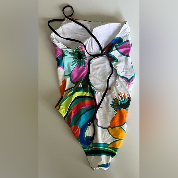 NWT La Blanca Sun Catcher Lace Back One Shoulder One Piece Size 8 - Picture 2 of 3